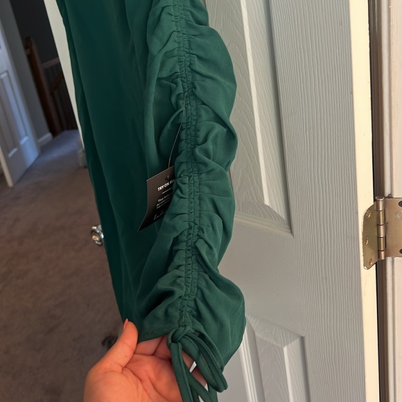 Lulus green dress - Picture 2 of 4